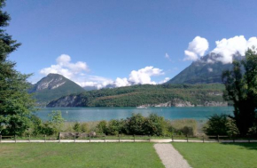 Chalet l'Adret, le jardin du lac